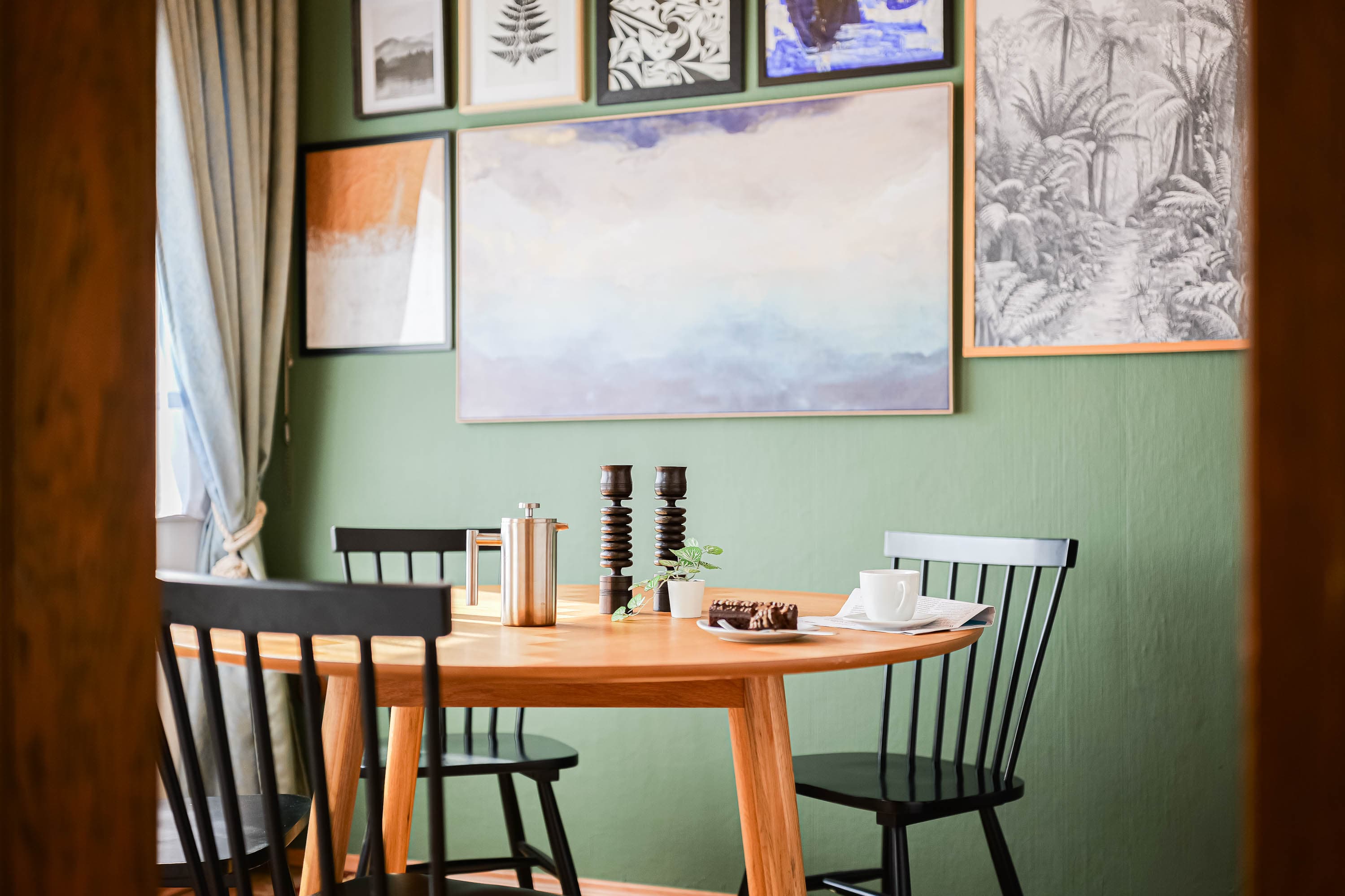 Tegelweg, Vienna. dining room 1